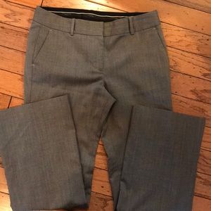 Ann Taylor Size 8 GRAY lined pants 2 front pockets